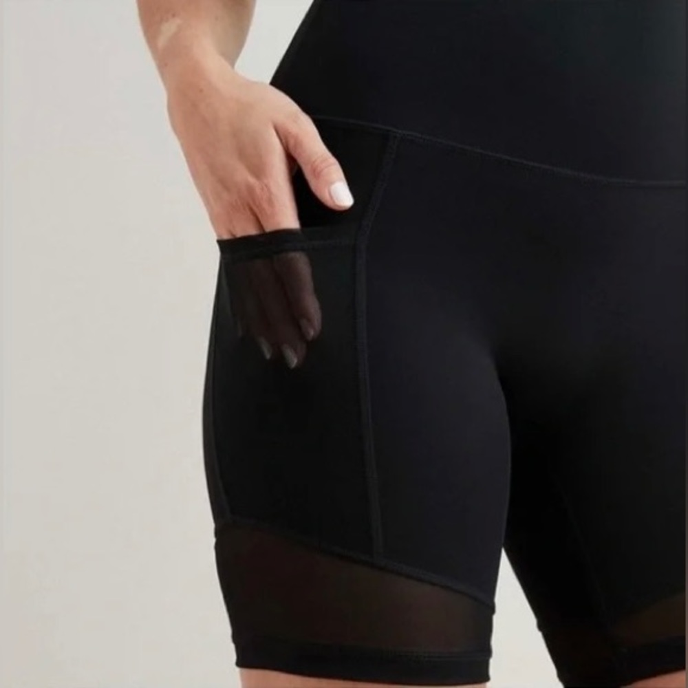 NWOT! Aerie Mesh Biker Shorts